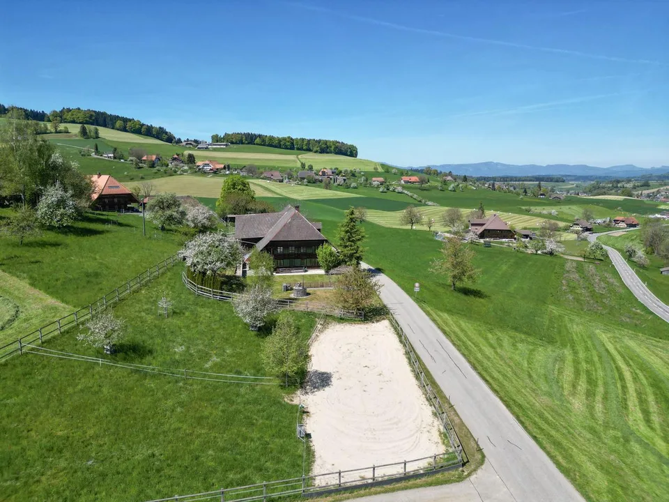 4.5 Zimmer Bauernhaus in Reisiswil – Foto 6 von 7