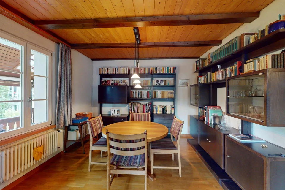 6.5-room apartment with a lot of character – photo 6 of 11