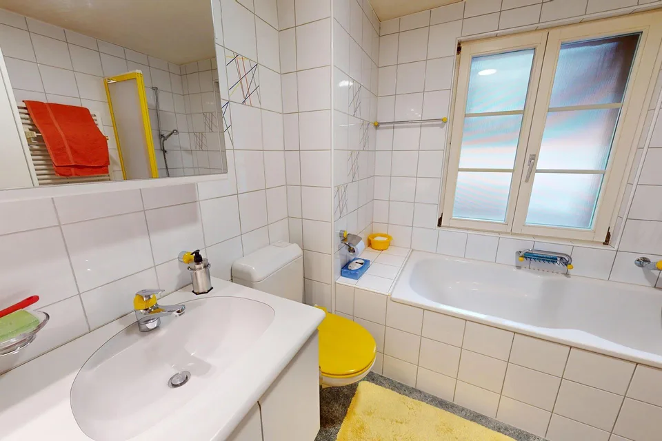 6.5-room apartment with a lot of character – photo 9 of 11