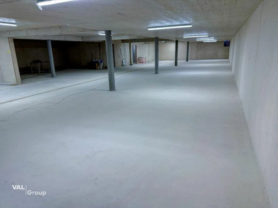 Aussergewöhnliche 5.5-Zimmer Attikawohnung in Steg