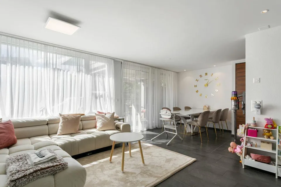 Felicità familiare con vista lago - Casa moderna di 5,5 stanze con vista lago a Freidorf – foto 9 di 30