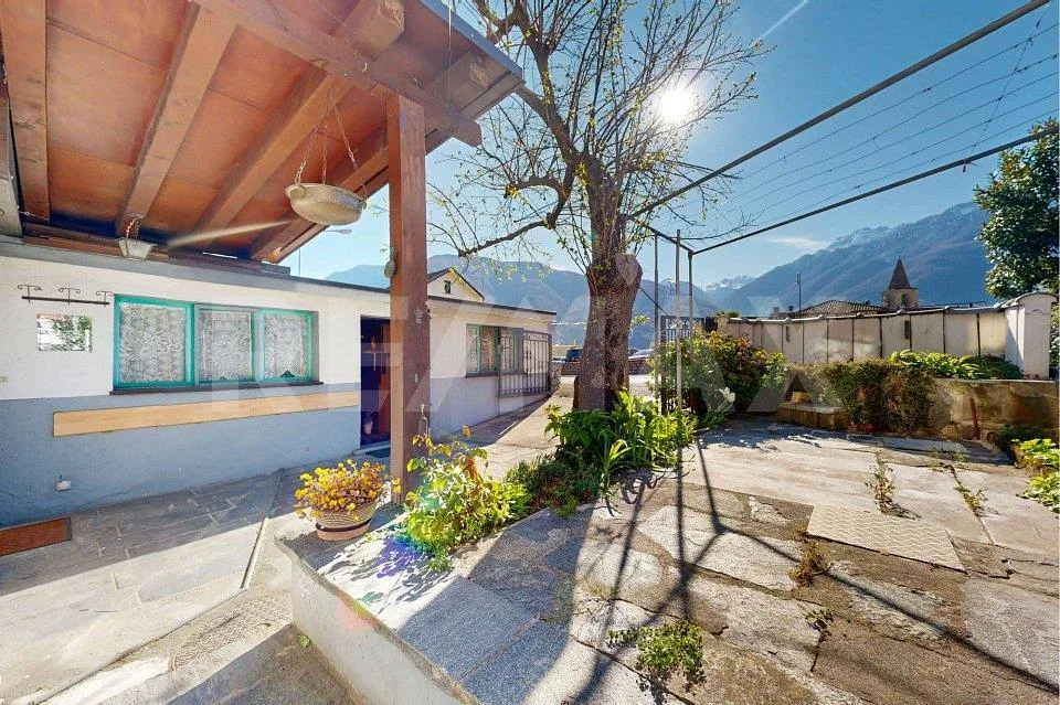 Casa a schiera in prima periferia