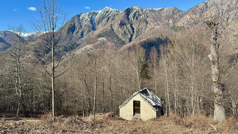 Rustico am Dorfrande zum Ausbauen mit Baulizenz – Foto 8 von 16