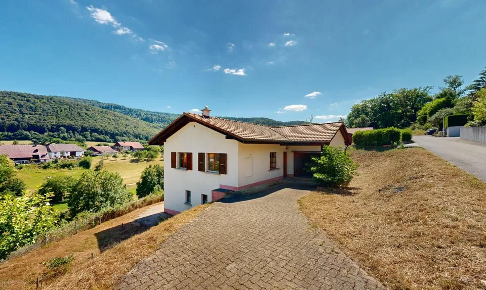 Einfamilienhaus mit großem Potenzial und großem Grundstück – Bressaucourt