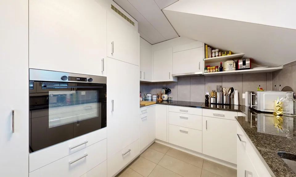 Affordable Penthouse Apartment with 131 m² near Emme and City Center