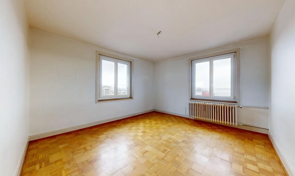 3,5-Zimmer-Wohnung mit Seeblick – 80 m², Südwestbalkon