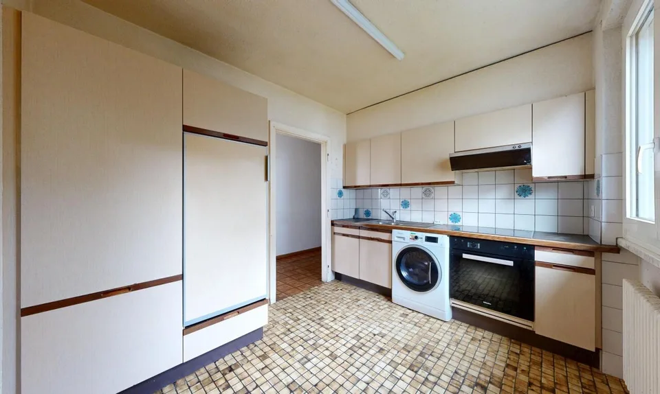 3,5-Zimmer-Wohnung mit Seeblick – 80 m², Südwestbalkon
