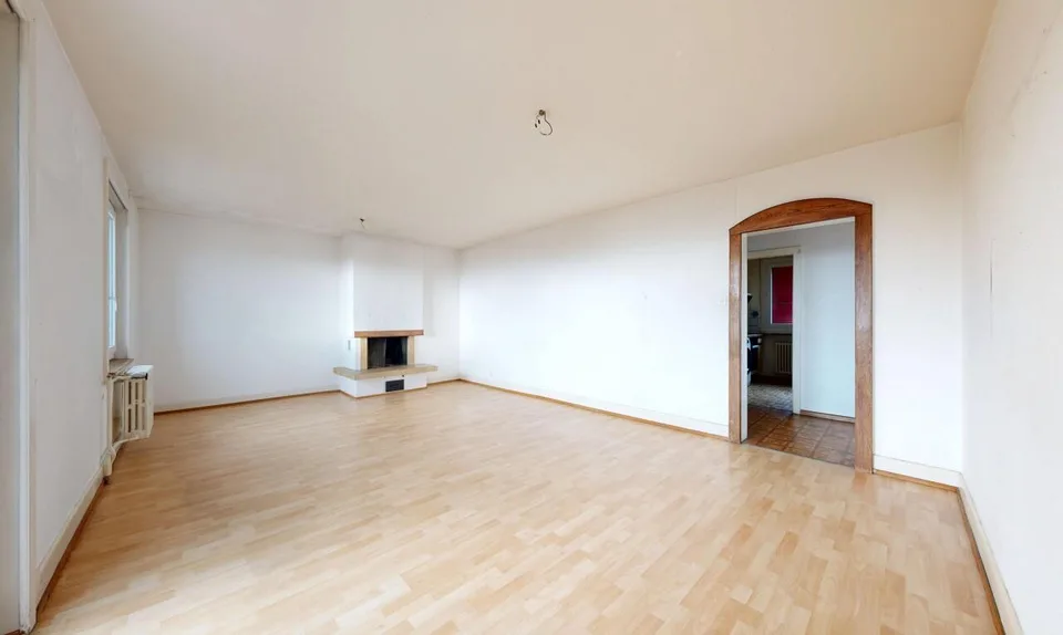 Appartement 3.5 pièces avec Vue Lac – 80 m², Balcon Sud-Ouest