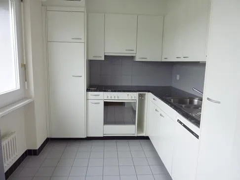 Appartamento soleggiato monolocale in zona verde