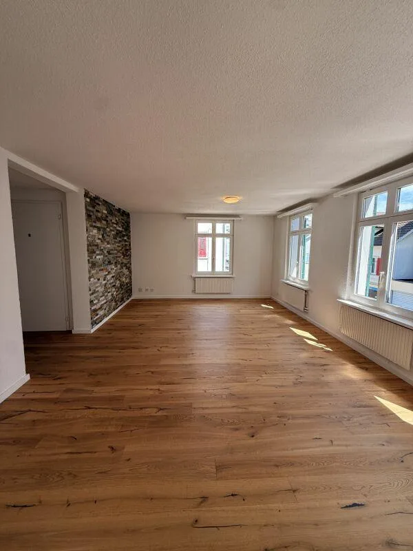 Appartement confortable 3.5 pièces avec balcon dans un emplacement central à Romanshorn – photo 7 sur 17