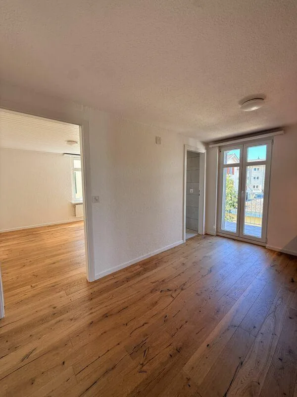 Gemütliche 3.5-Zimmer-Wohnung mit Balkon an zentraler Lage in Roman...