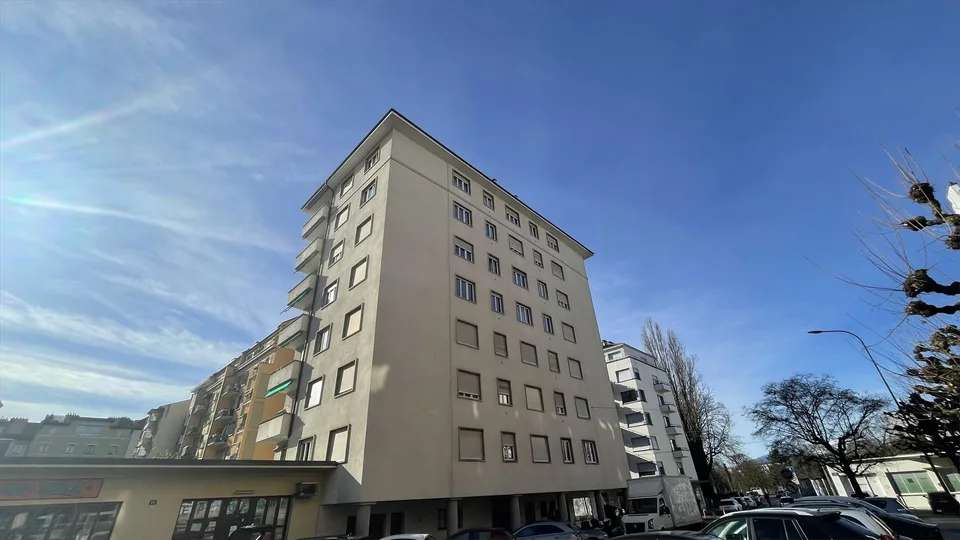 Appartement 3 pièces  situé dans le quartier de St Jean