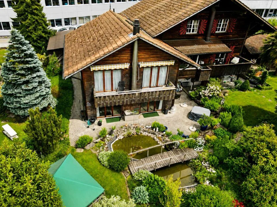 4.5-Zimmer-Doppeleinfamilienhaus an wunderbarer Wohnlage in Burgdorf