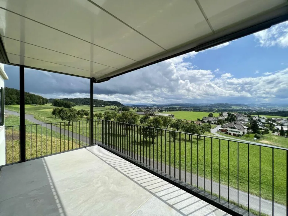 Traumhafte 5-Zi.Maisonette-Wohnung mit Weitblick - Wohnen im Grünen...