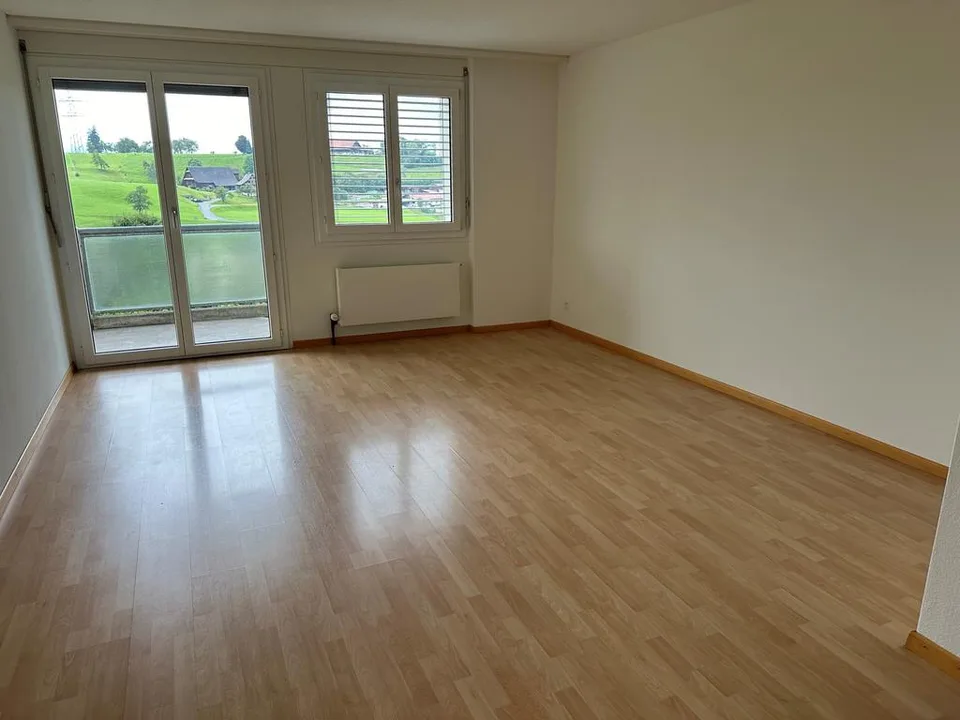 Appartamento pratico di 4,5 locali con vista sul verde