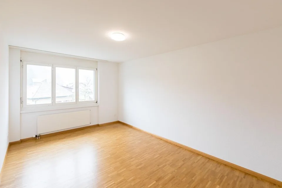 Schöne, helle 4½-Zimmerwohnung im 1.OG