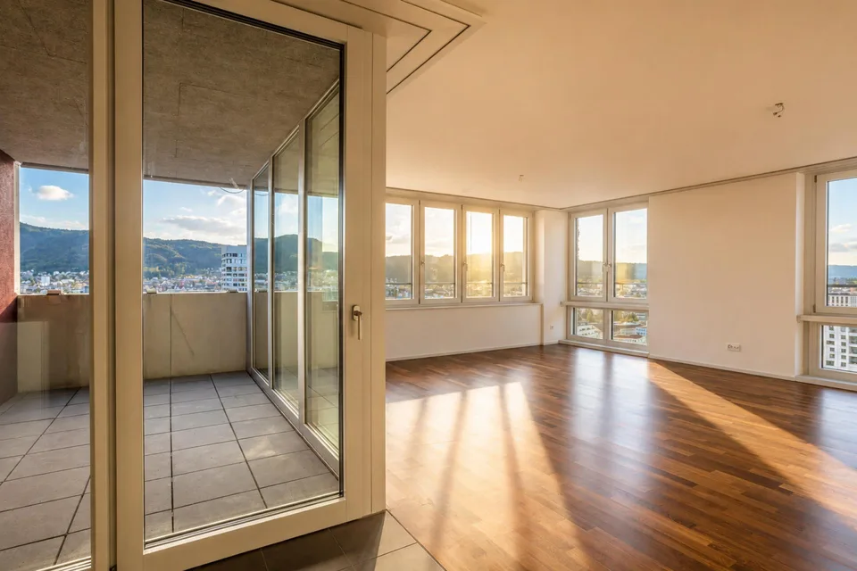Schöne 3.5-Zimmerwohnung 20.21 im 20. Obergeschoss in Zürich Altste...