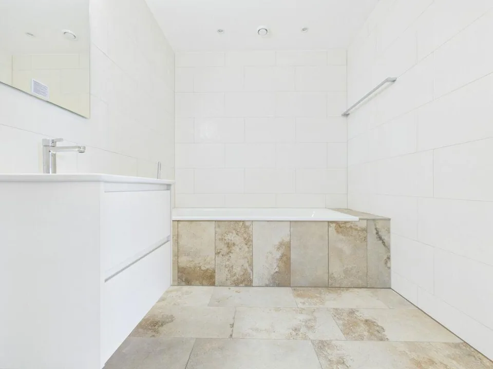 Projet de construction neuve durable avec 16 appartements de haute qualité et des normes de construction excellentes
