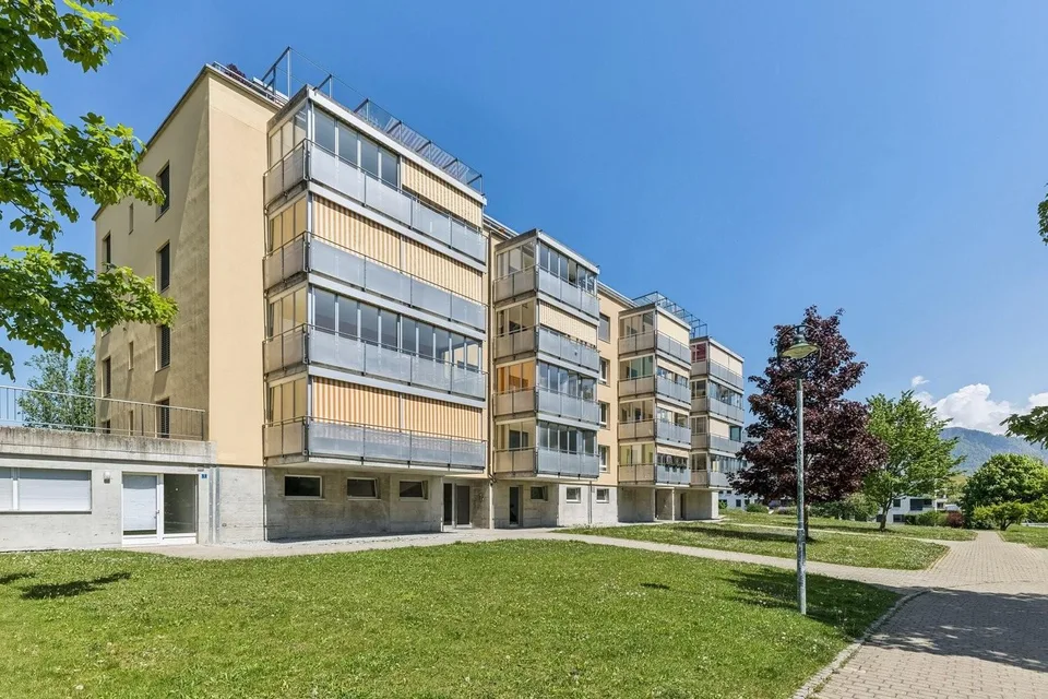 Spacieux appartement traversant de 140 m² avec terrasse exceptionnelle