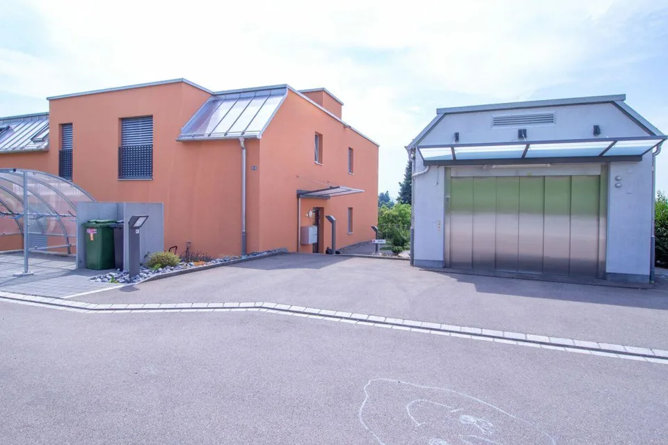 Appartamento giardino moderno e luminoso di 3,5 stanze in una posizione fiscale favorevole – foto 18 di 18
