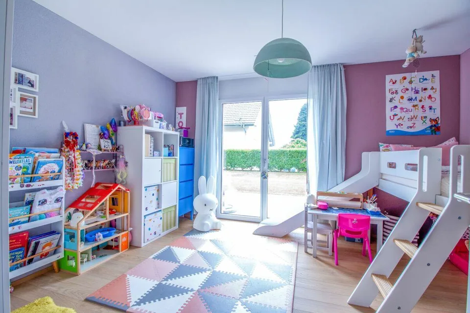 Appartamento giardino moderno e luminoso di 3,5 stanze in una posizione fiscale favorevole – foto 11 di 18