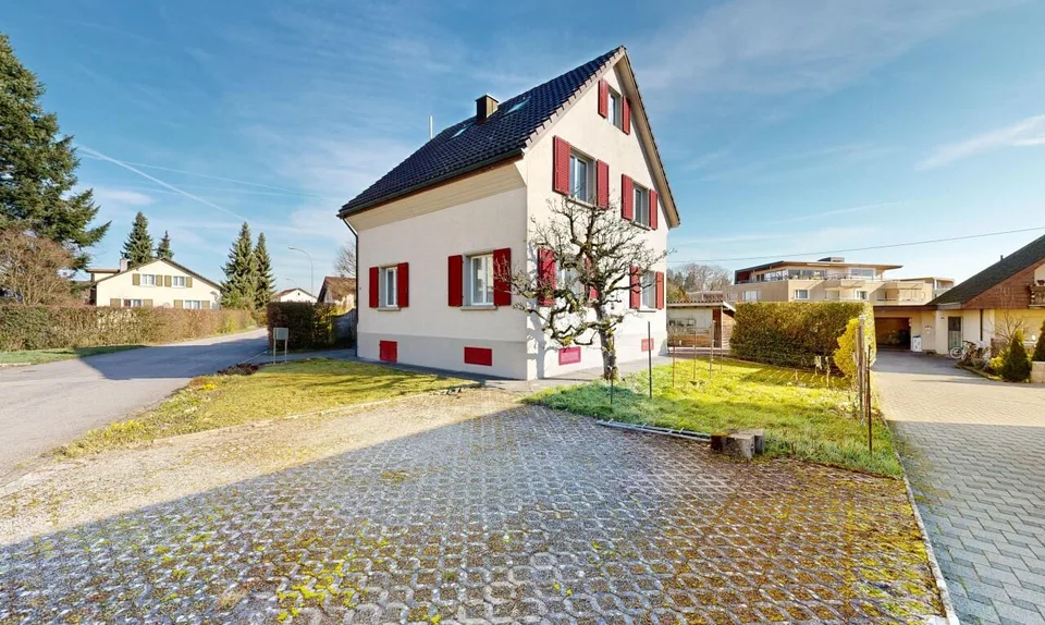 Charmantes 4 Zimmer EFH mit Ausbaupotenzial auf 732m2 Grundstück