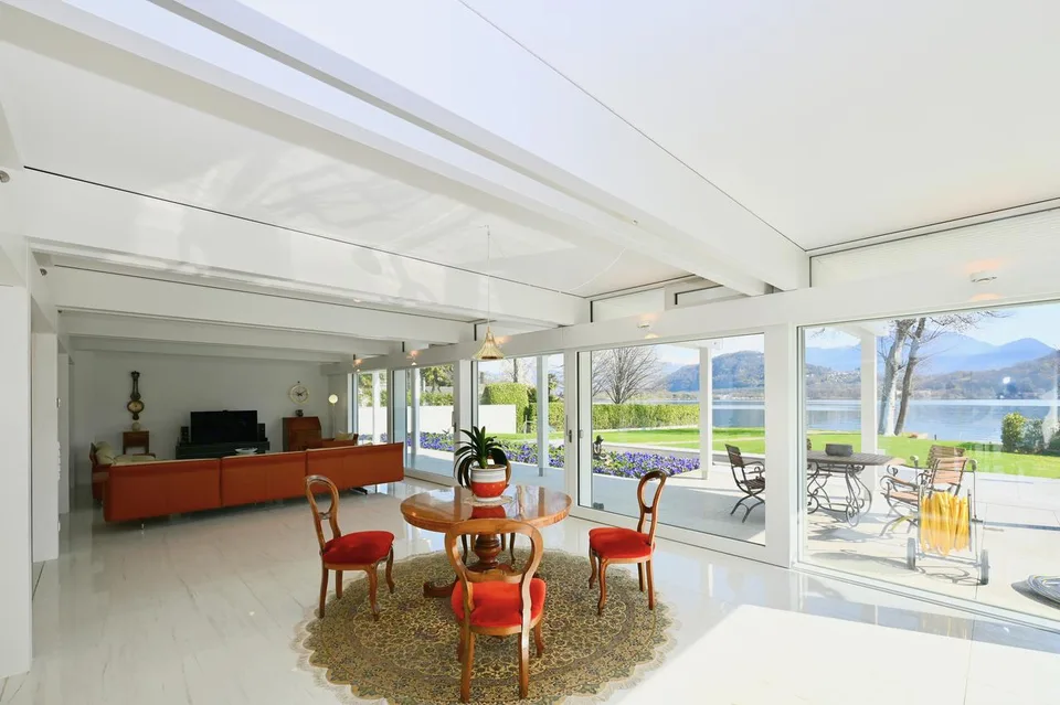 Esclusiva Villa di Lusso fronte Lago di Lugano con Darsena Privata – photo 9 of 30