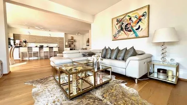 Appartement prestigieux près du lac