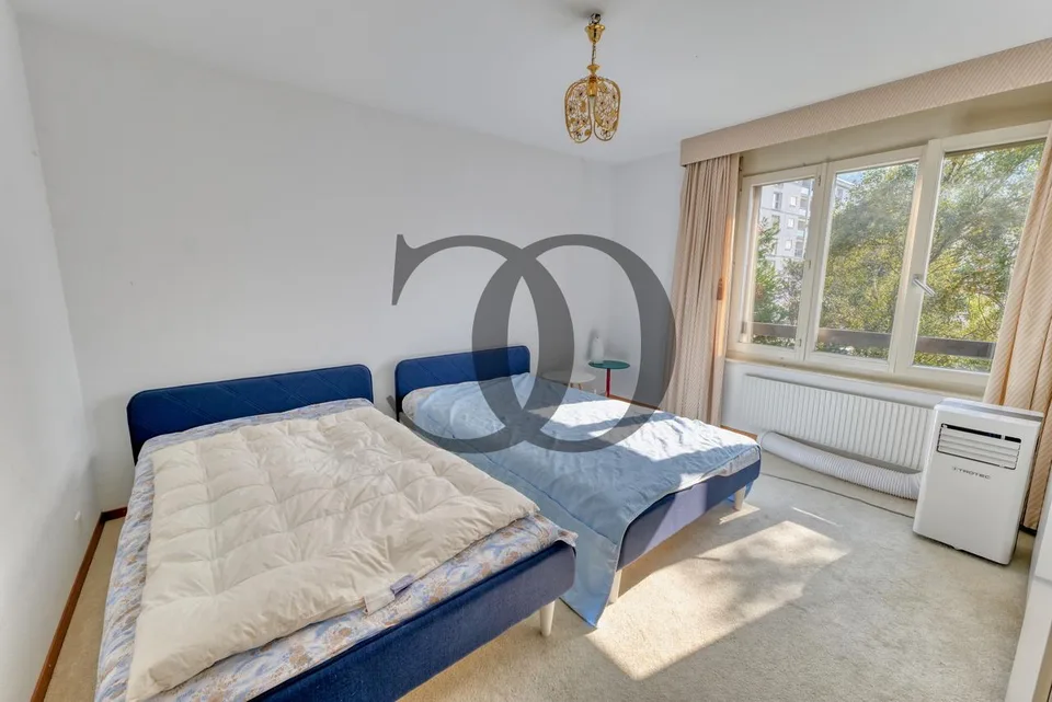 Bell'appartamento di 4,5 locali con vista mozzafiato sul lago in vendita a Montreux – foto 20 di 22