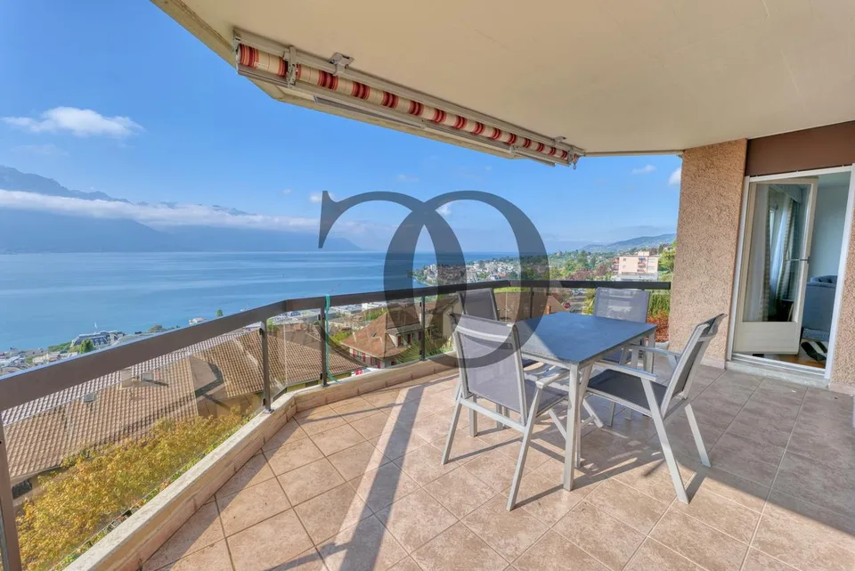 Bell'appartamento di 4,5 locali con vista mozzafiato sul lago in vendita a Montreux – foto 21 di 22