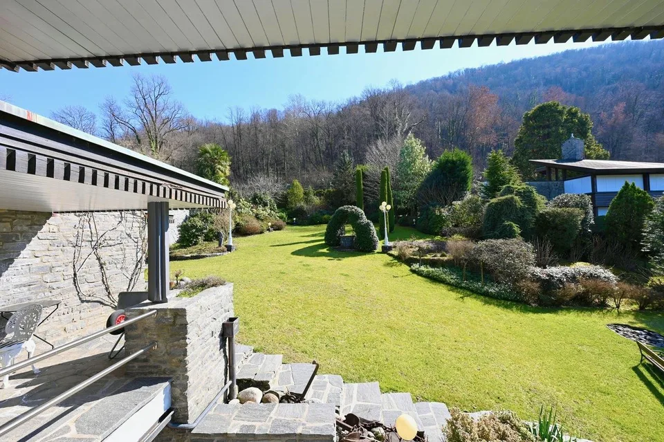 9 Zimmer Villa in Caslano – Foto 21 von 21