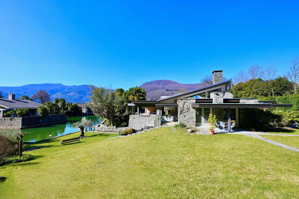 9 Zimmer Villa in Caslano – Foto 20 von 21