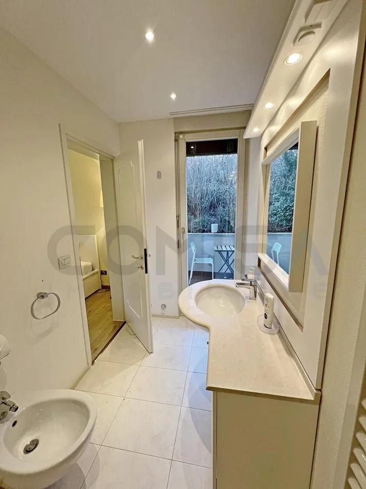 Agra - Collina d'Oro Große 4.5-Zimmer-Wohnung im Grünen – Foto 12 von 13