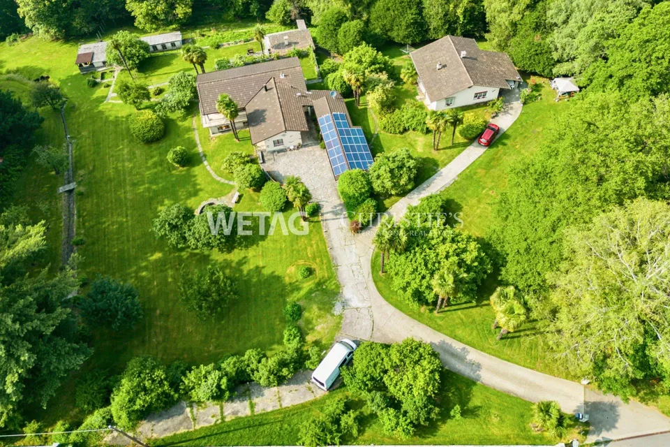 Ampia proprietà nel verde con villa principale, casa per gli ospiti e grotta indipendente, in vendita a Rivera-Monteceneri – foto 13 di 13