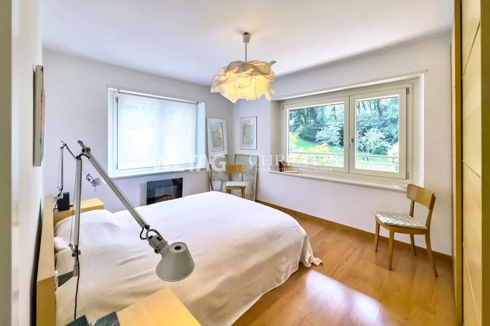 Ampia proprietà nel verde con villa principale, casa per gli ospiti e grotta indipendente, in vendita a Rivera-Monteceneri – foto 7 di 13