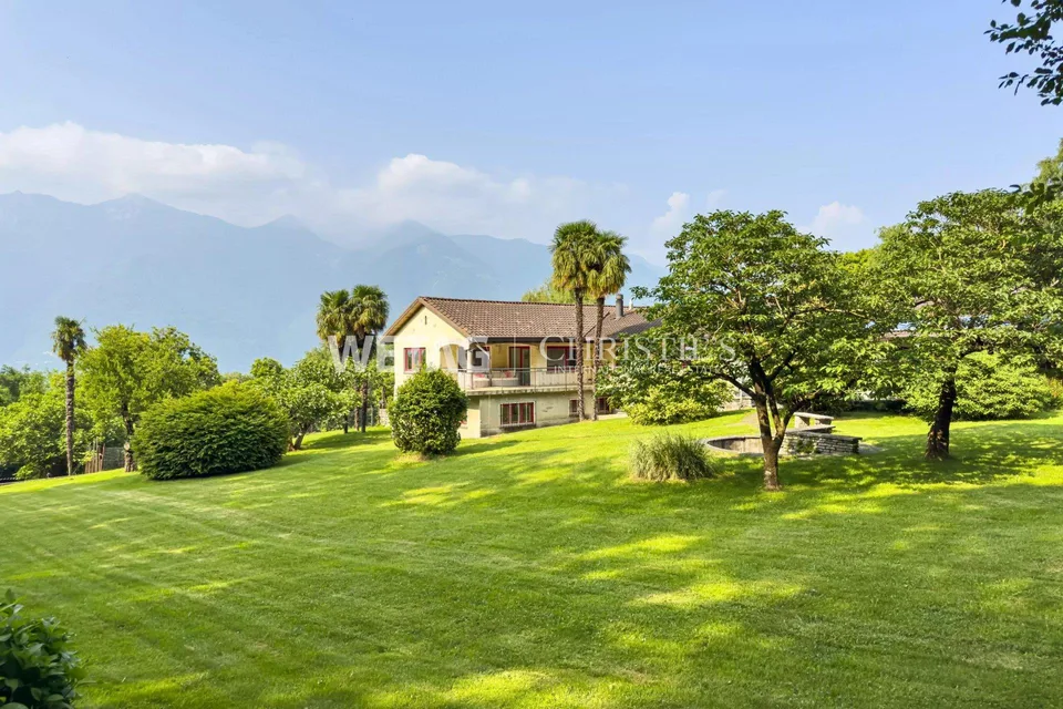 Ampia proprietà nel verde con villa principale, casa per gli ospiti e grotta indipendente, in vendita a Rivera-Monteceneri – foto 10 di 13