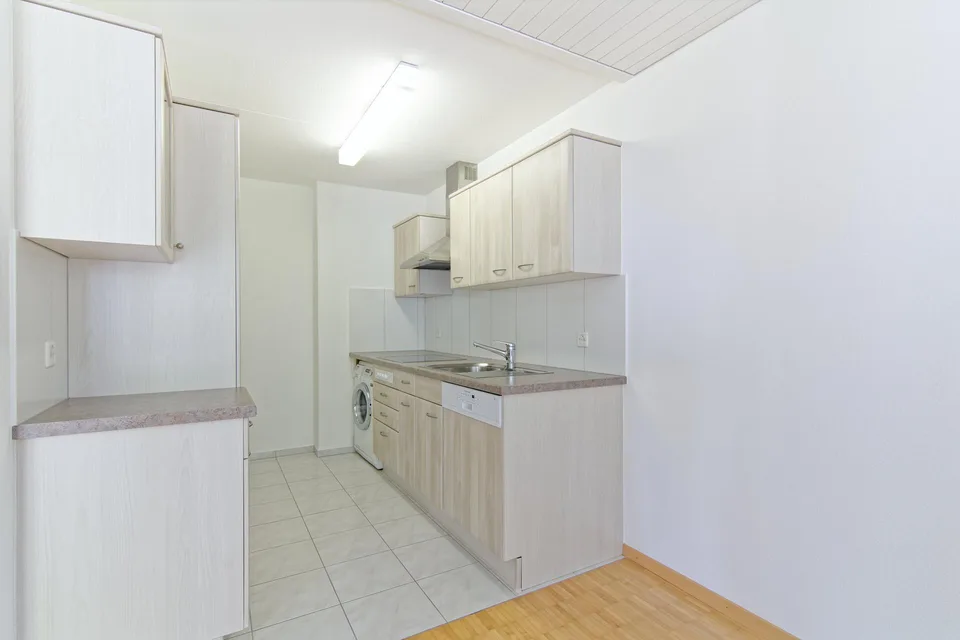 Helle 3.5-Zimmer Wohnung in Seenähe