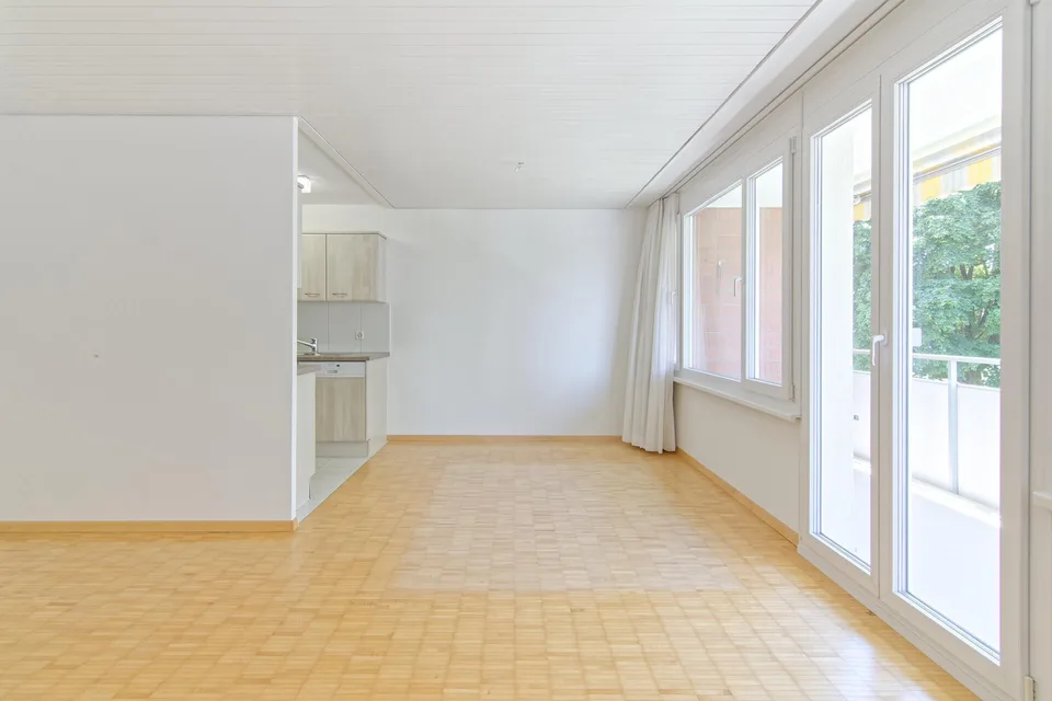 Helle 3.5-Zimmer Wohnung in Seenähe
