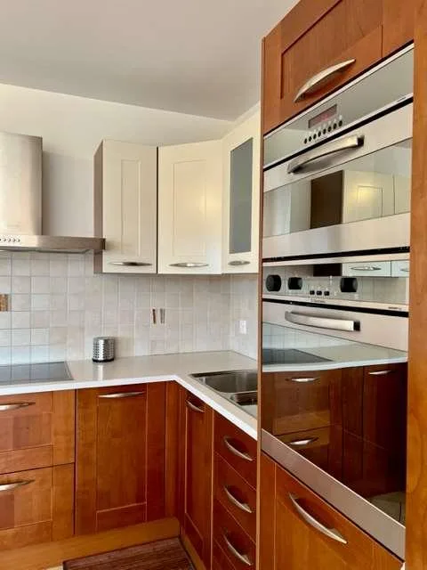 Elegantes Apartment mit Seeblick – Foto 12 von 13