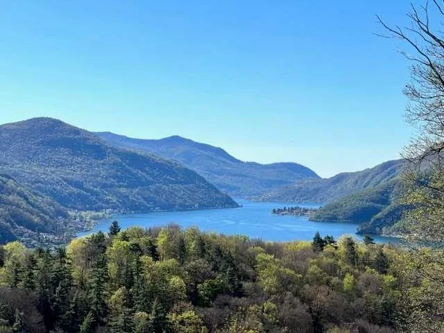 Elegante appartamento vista lago