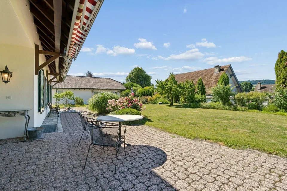 Casa familiare affascinante vicino al Reno - con grande giardino e laboratorio