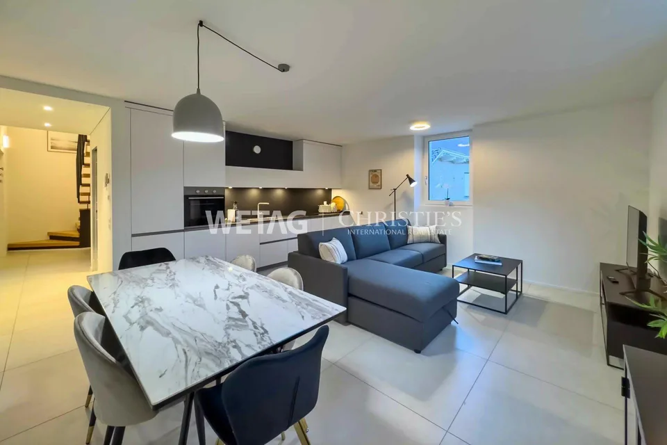 Residenz mit 4 Wohnungen & 2 Gewerbeflächen zu verkaufen in unmitte...