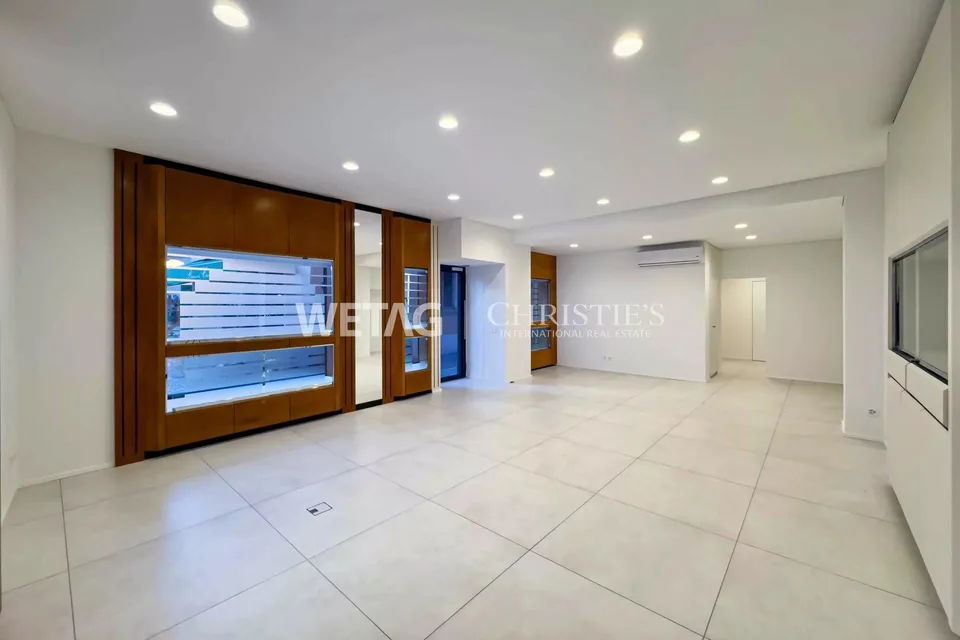 Residenz mit 4 Wohnungen & 2 Gewerbeflächen zu verkaufen in unmitte...
