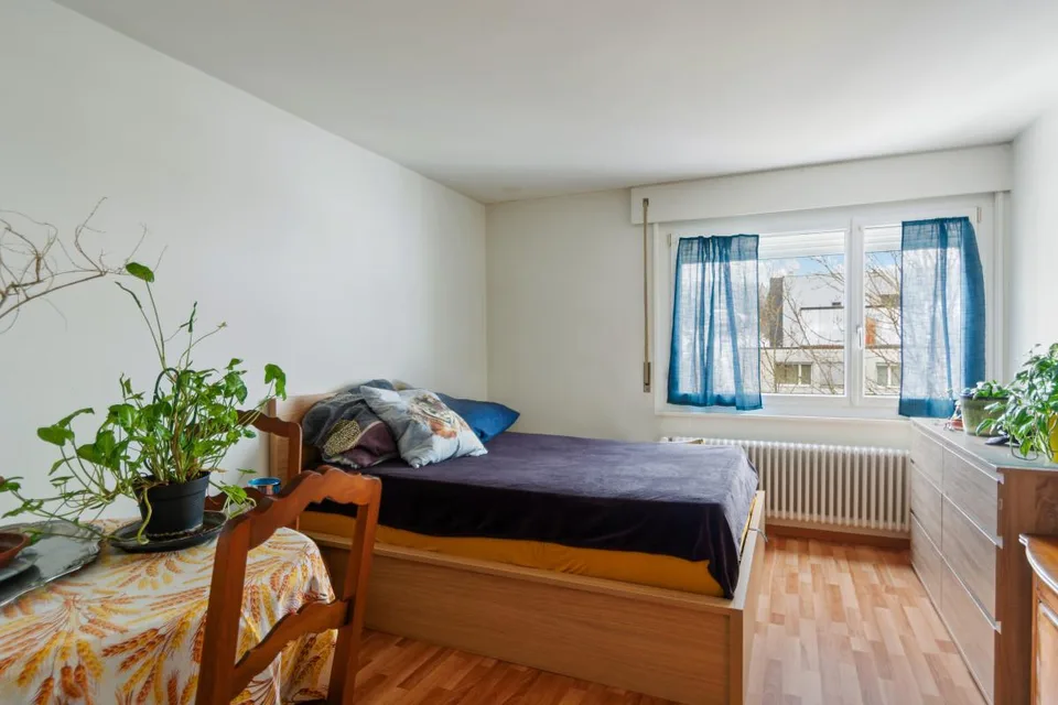Außergewöhnliche Panoramablick - Prächtiges 3.5-Zimmer-Wohnung mit Loggia
