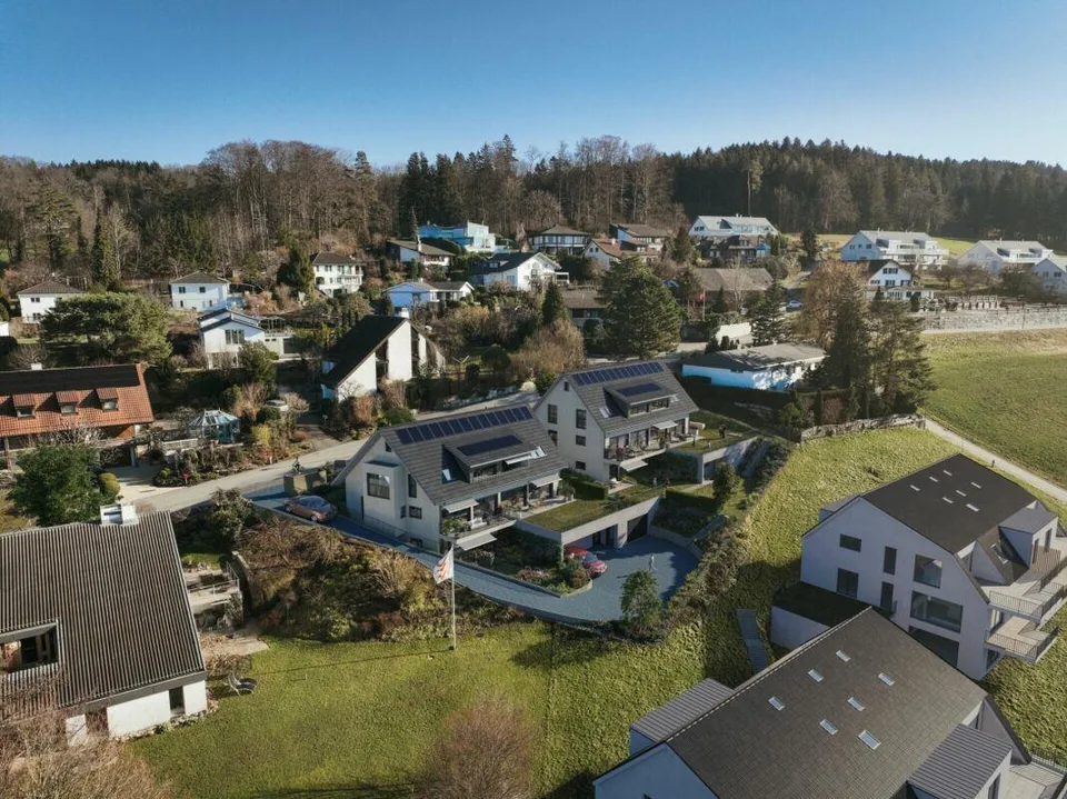 DuoVivo: Über den Dächern von Aesch ZH – foto 6 di 7