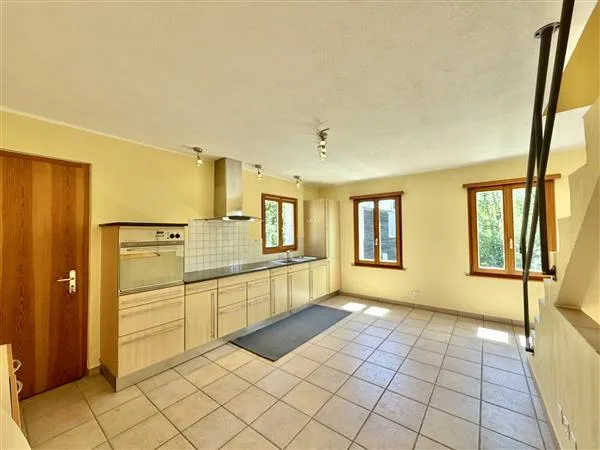 Arosio-Mugena: Einfamilienhaus 3.5 Zimmer
