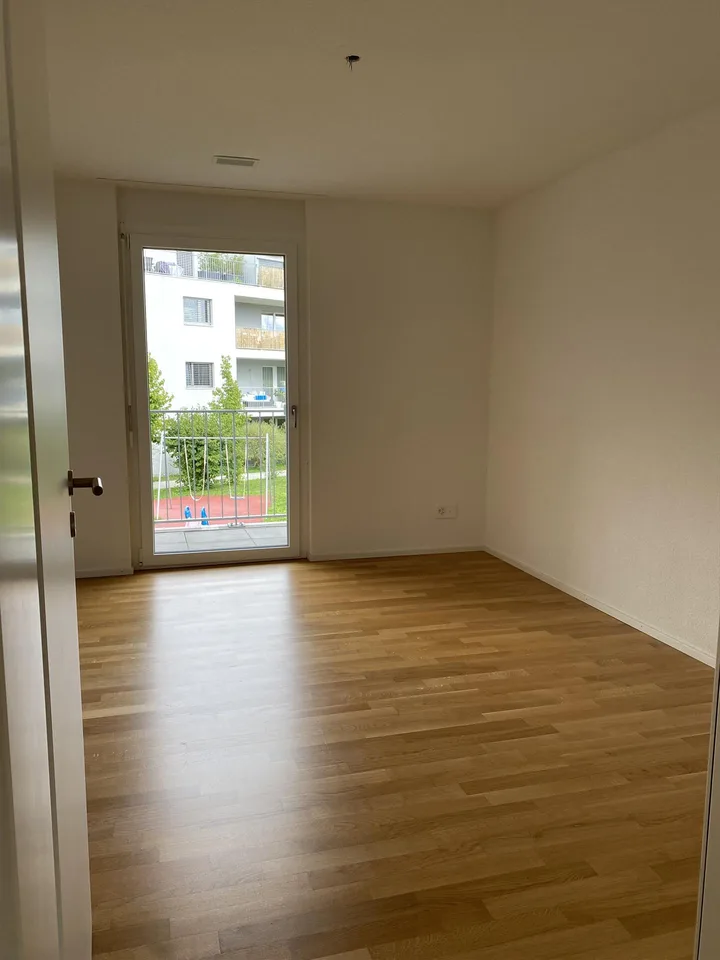 Grosszügige Erdgeschosswohnung mit modernem Ausbaustandard in Herre...