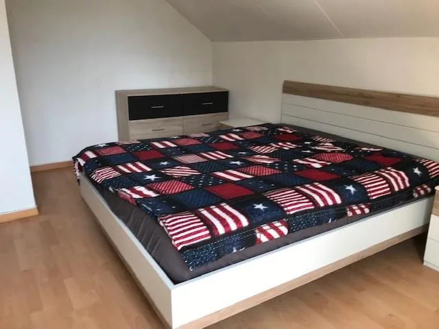 Wohnung 2.5 Zimmer Möbliert - Ideal für Singles oder Paare