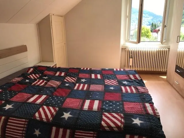 Wohnung 2.5 Zimmer Möbliert - Ideal für Singles oder Paare