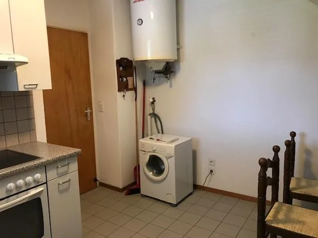 Wohnung 2.5 Zimmer möbliert - ideal für Singles oder Paare